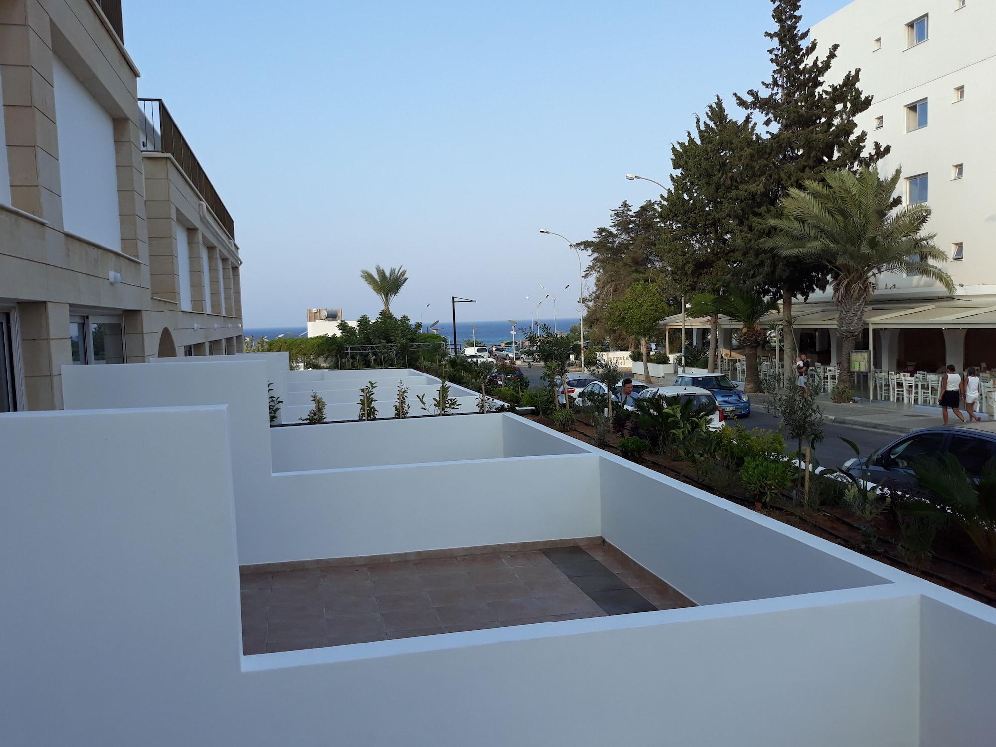 Protaras Plaza Hotel Luaran gambar
