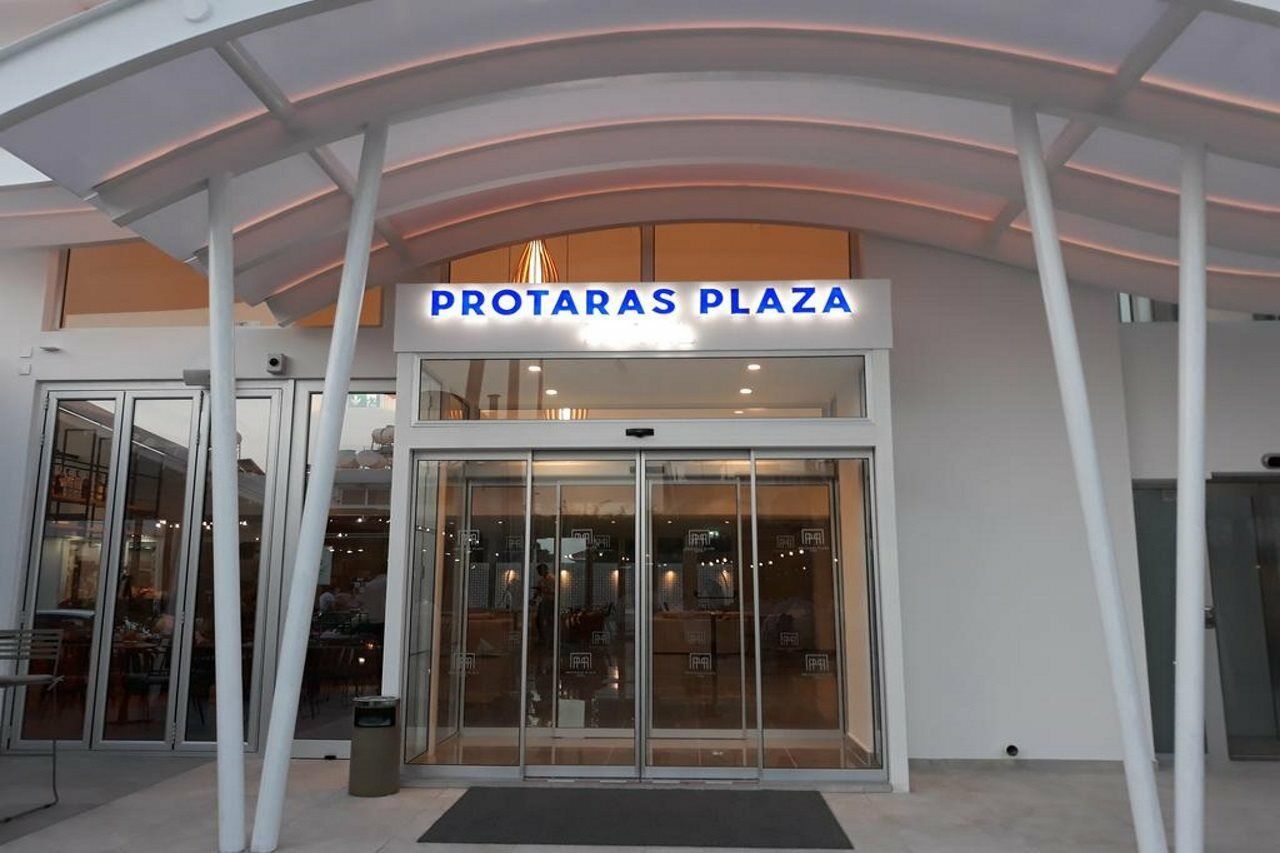 Protaras Plaza Hotel Luaran gambar